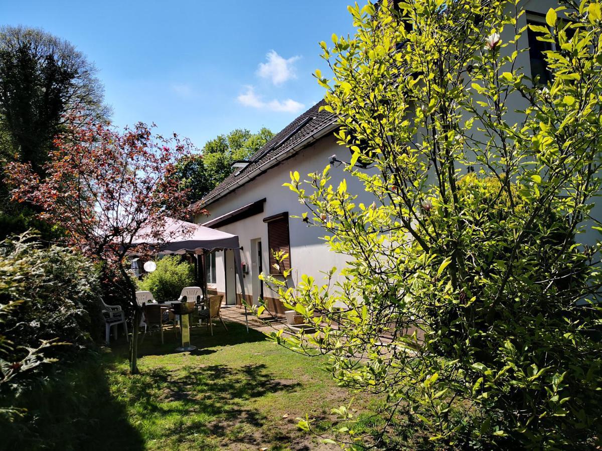 Hagen im Bremischen Charmante Ferienwohnung 3 Zimmer Kueche Bad Zentrale Lage מראה חיצוני תמונה